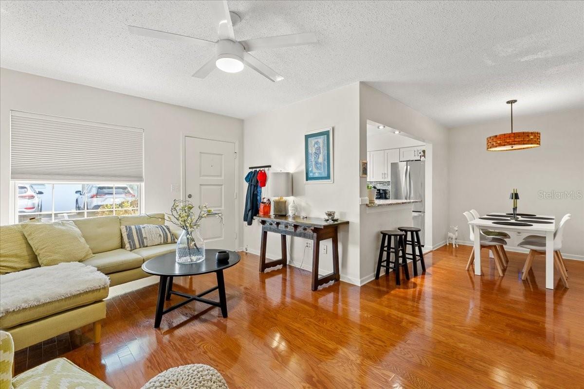 Image 3 of 35 For 266 Sky Loch Drive W