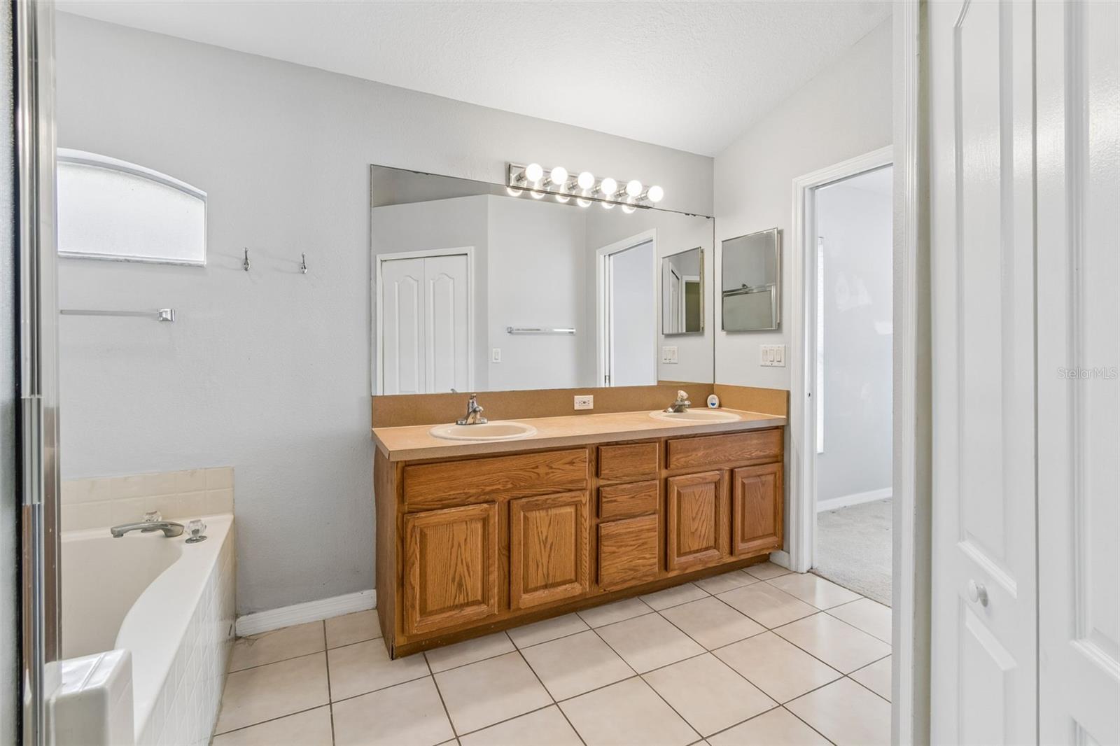 Image 17 of 28 For 2909 Billingham Drive