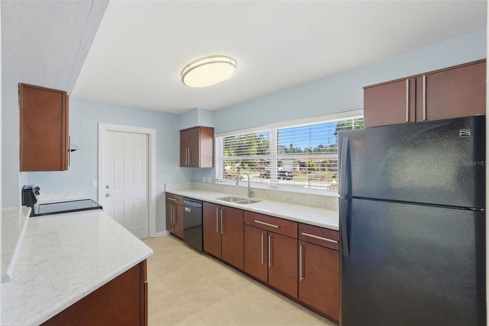 Image 8 of 23 For 2371 Indigo Drive