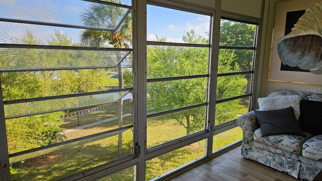 Image 14 of 22 For 11225 82nd Avenue N 309