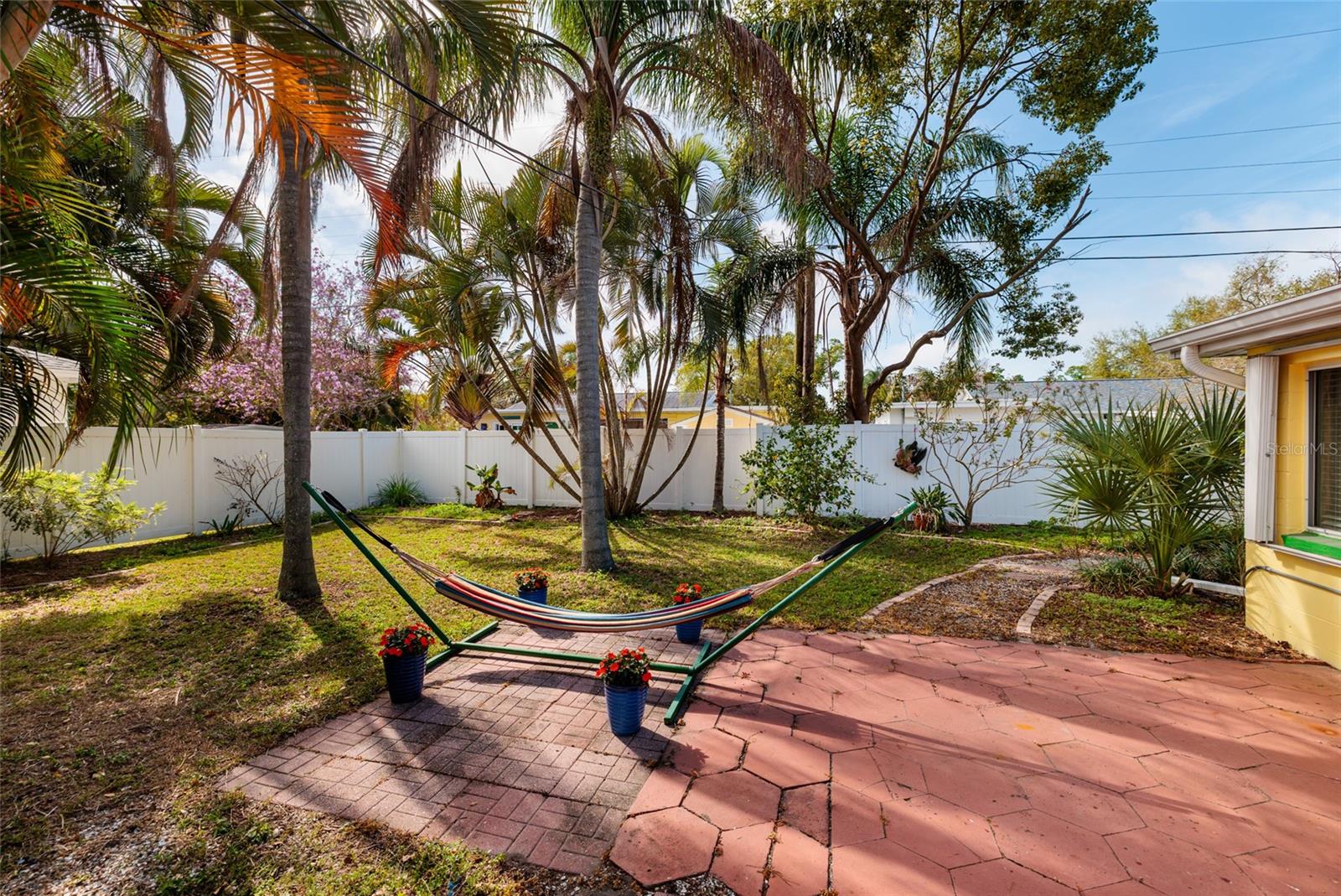 Image 32 of 46 For 4804 29th Avenue S