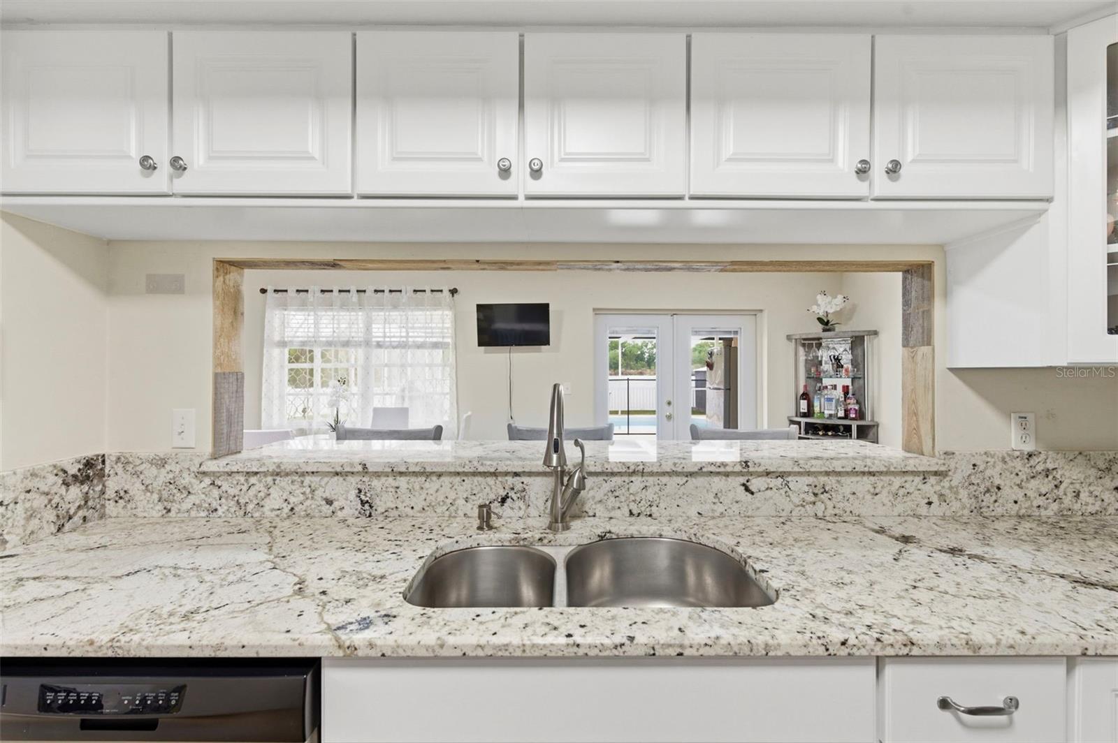 Image 29 of 72 For 3022 Jackson Drive