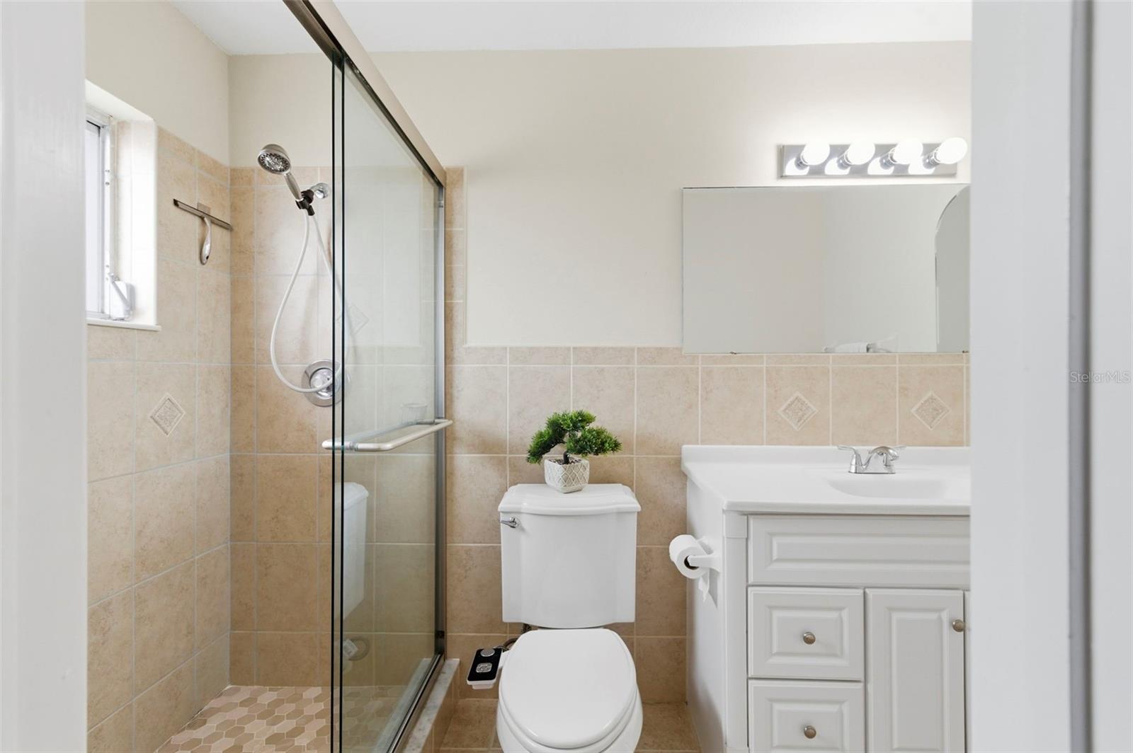 Image 38 of 72 For 3022 Jackson Drive