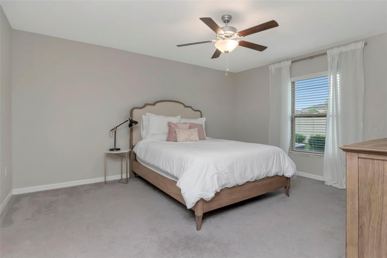 Image 10 of 25 For 11527 Sage Canyon Drive