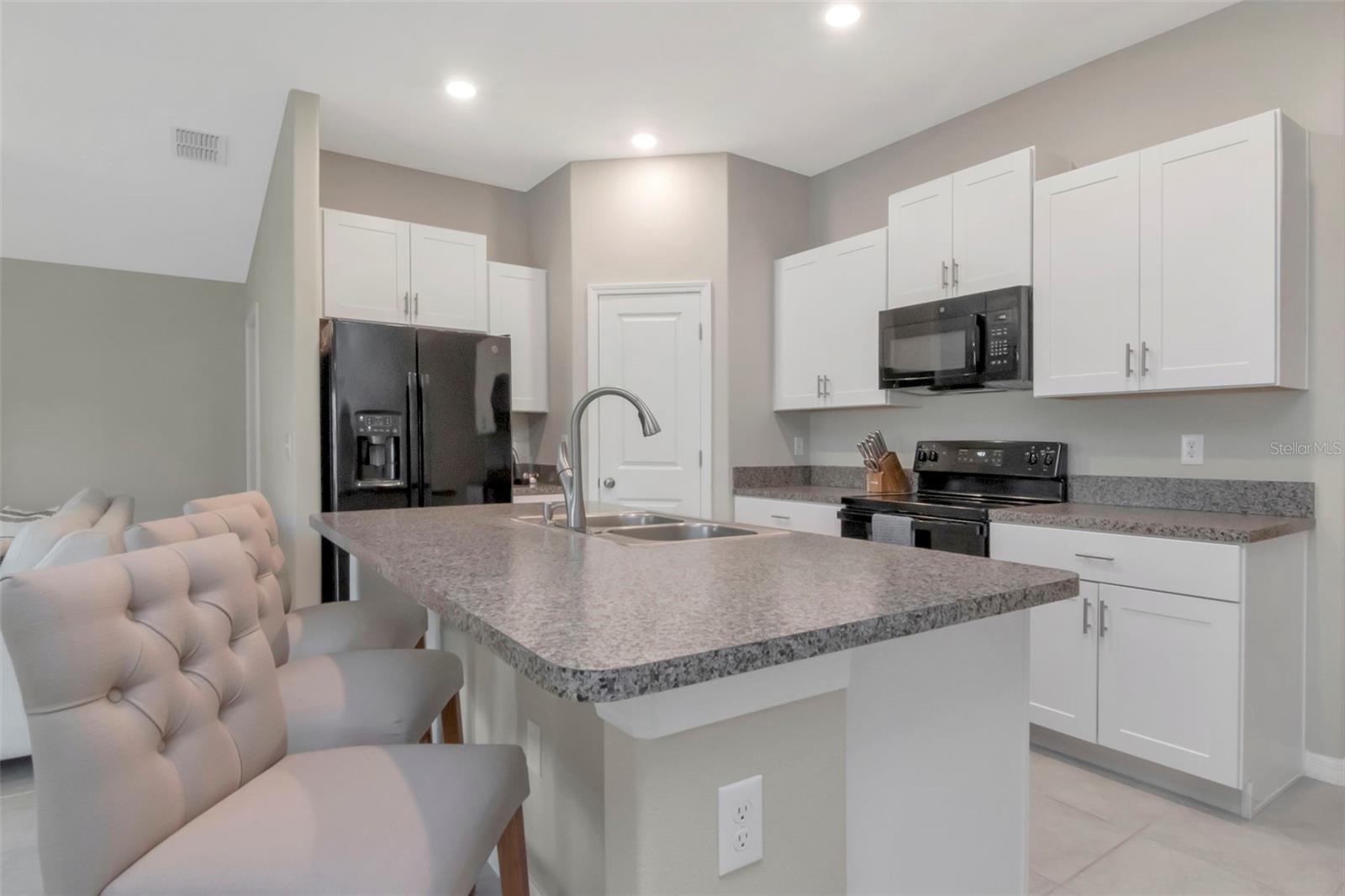 Image 3 of 25 For 11527 Sage Canyon Drive