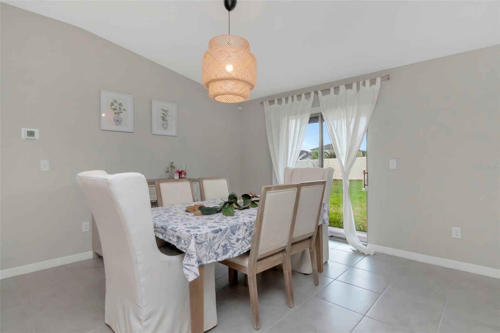 Image 9 of 25 For 11527 Sage Canyon Drive