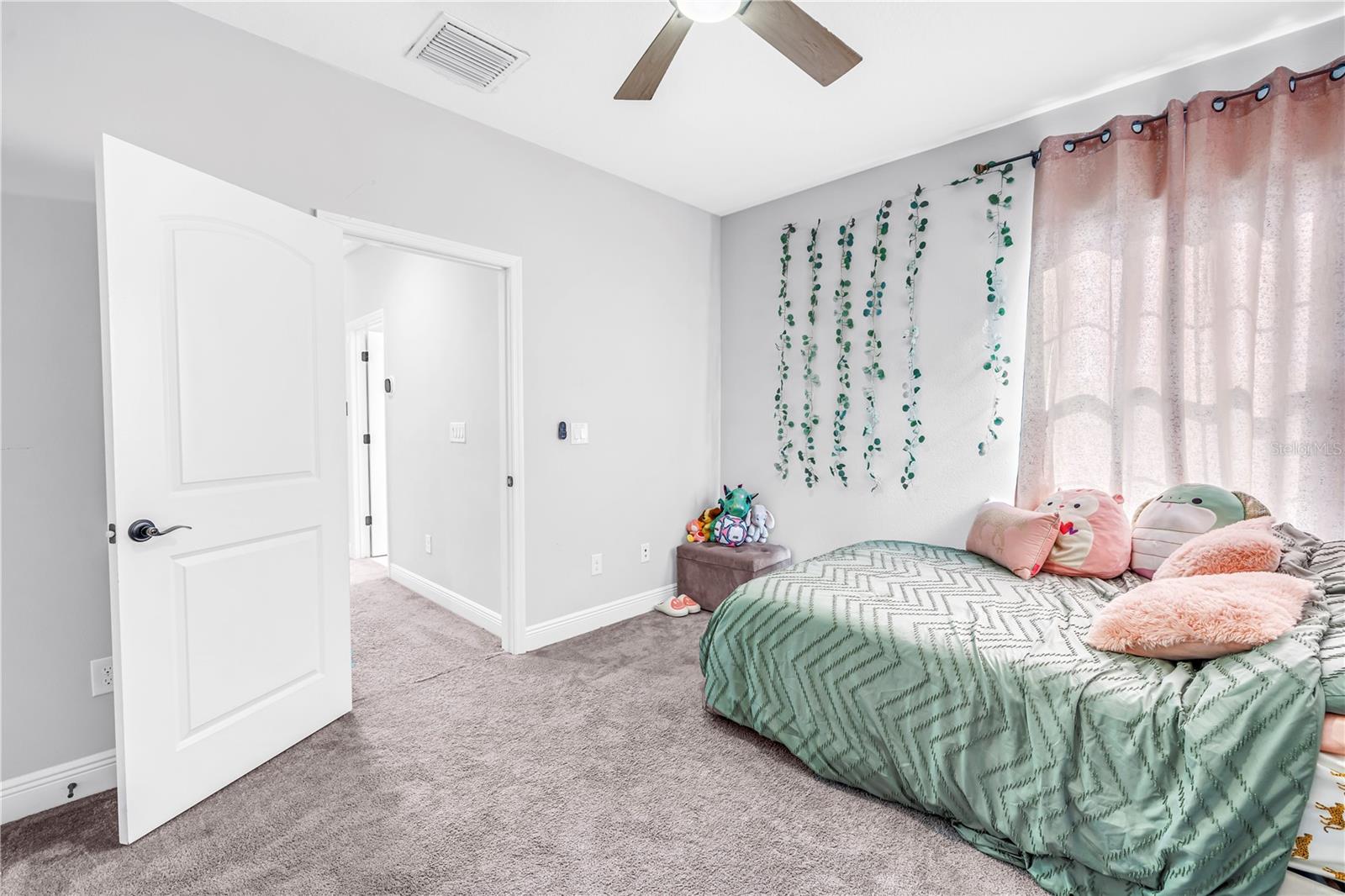 Image 38 of 59 For 21758 Amelia Rose Way