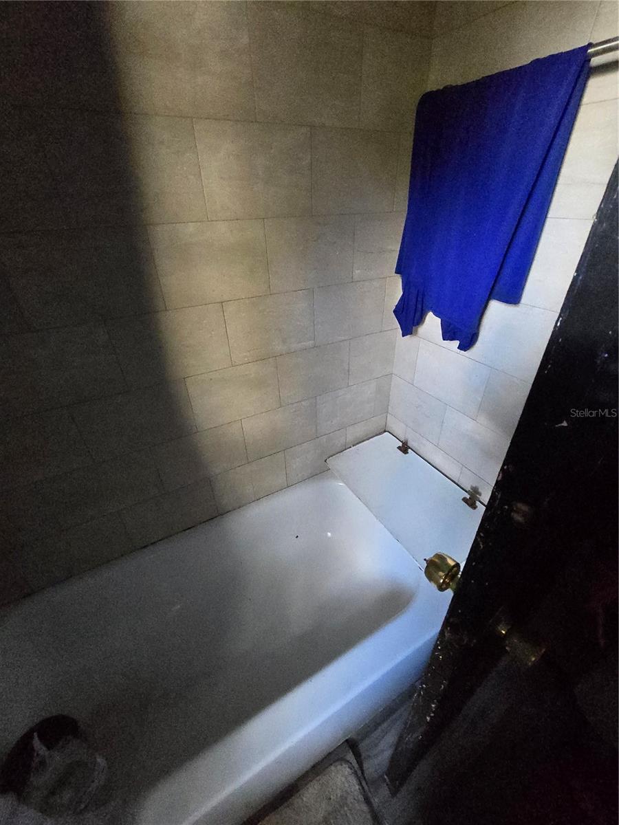 Image 10 of 12 For 259 14th Street N