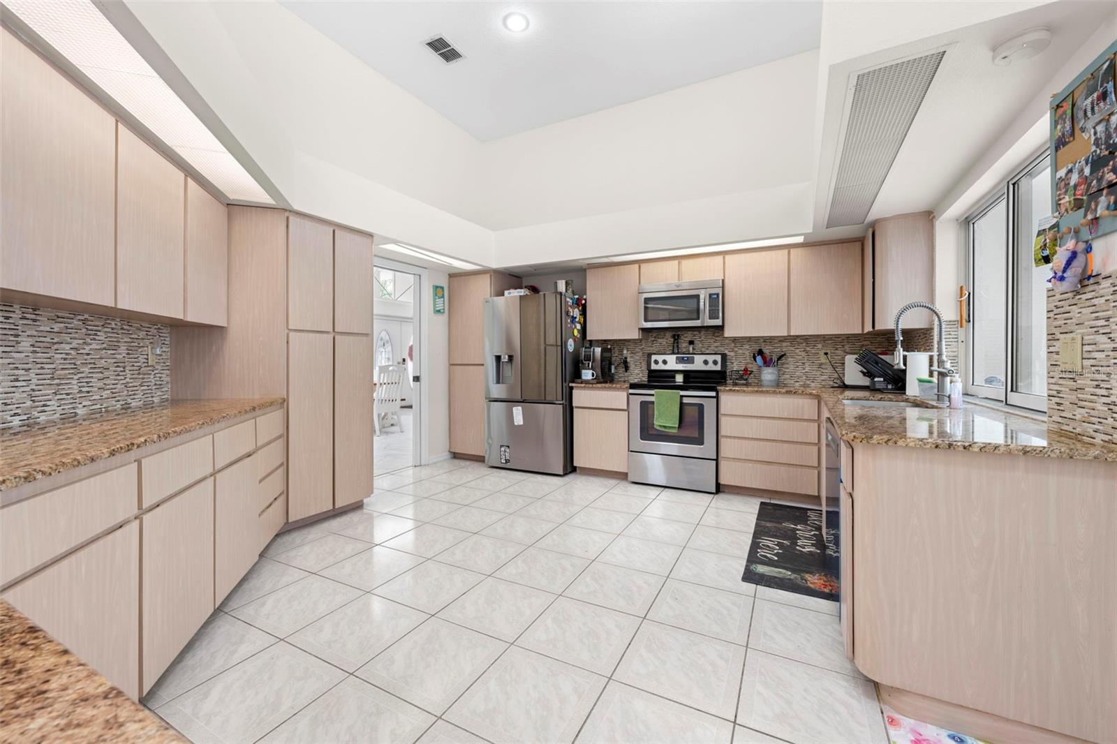 Image 11 of 54 For 348 Florian Way