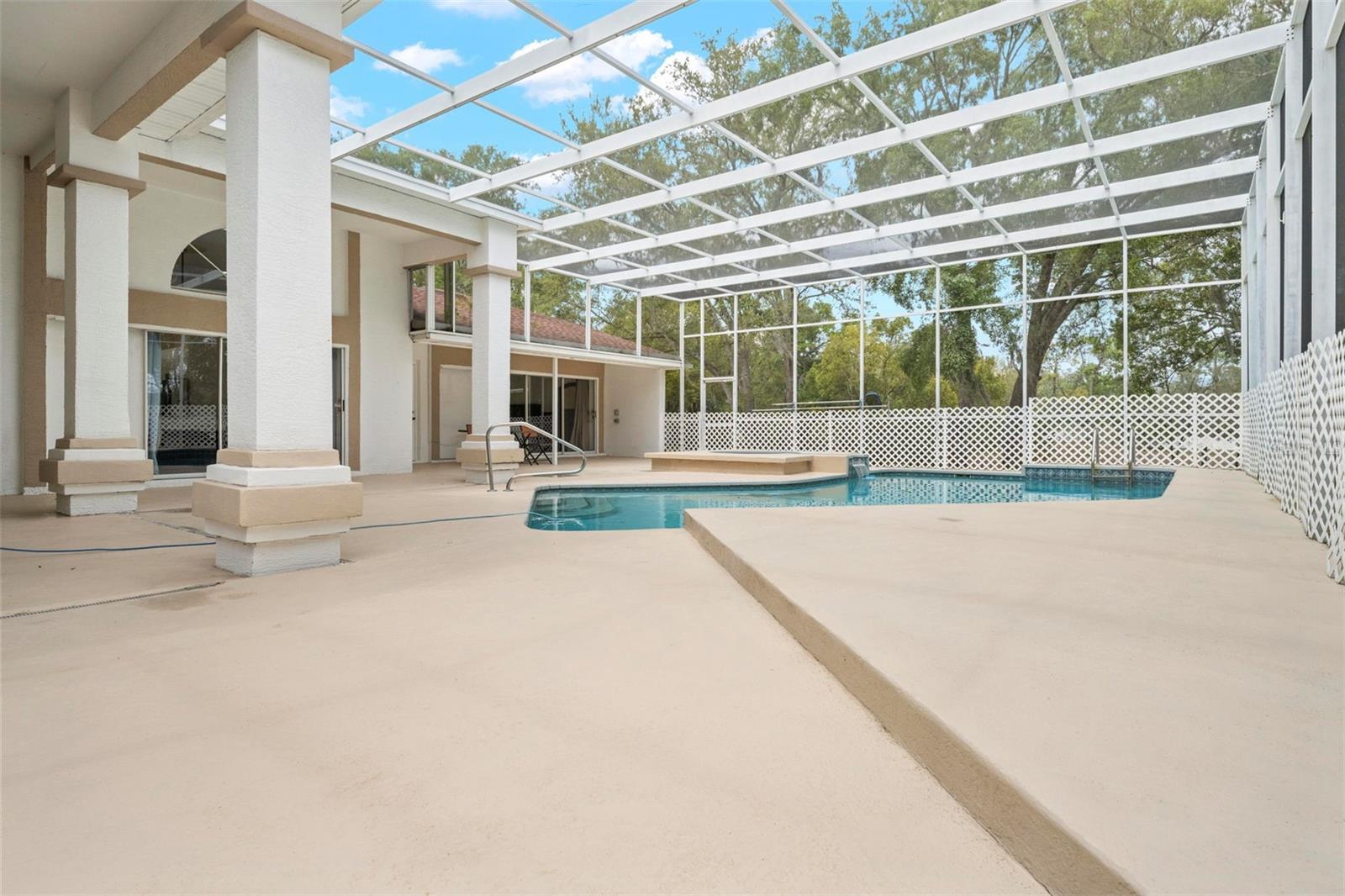 Image 43 of 54 For 348 Florian Way