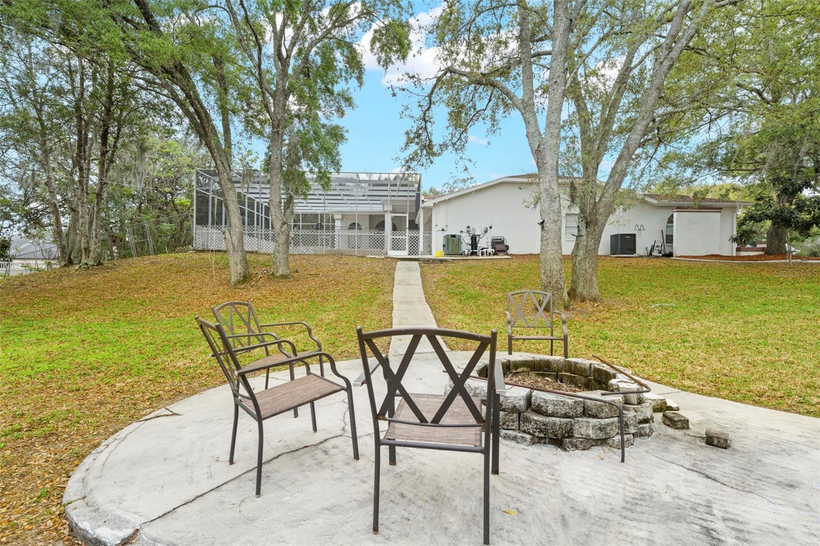 Image 49 of 54 For 348 Florian Way