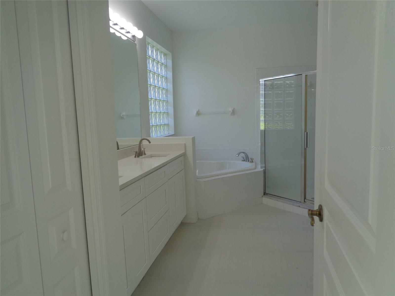 Image 24 of 47 For 6102 Savoy Circle