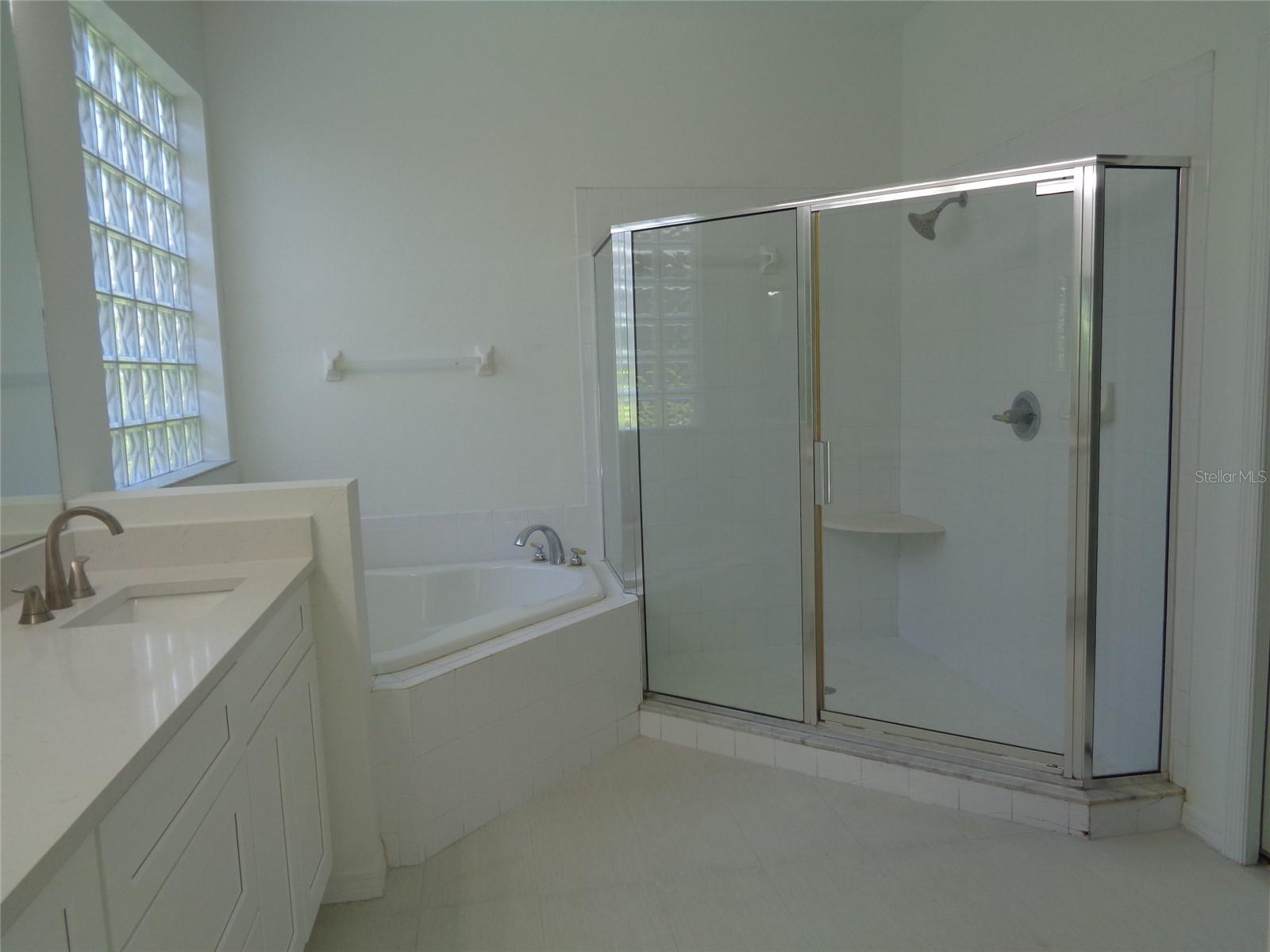 Image 26 of 47 For 6102 Savoy Circle