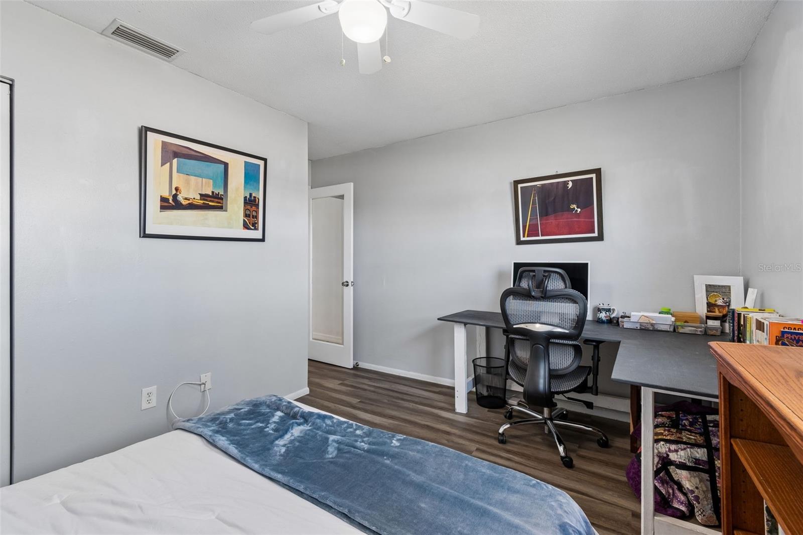 Image 19 of 31 For 6882 62nd Avenue N