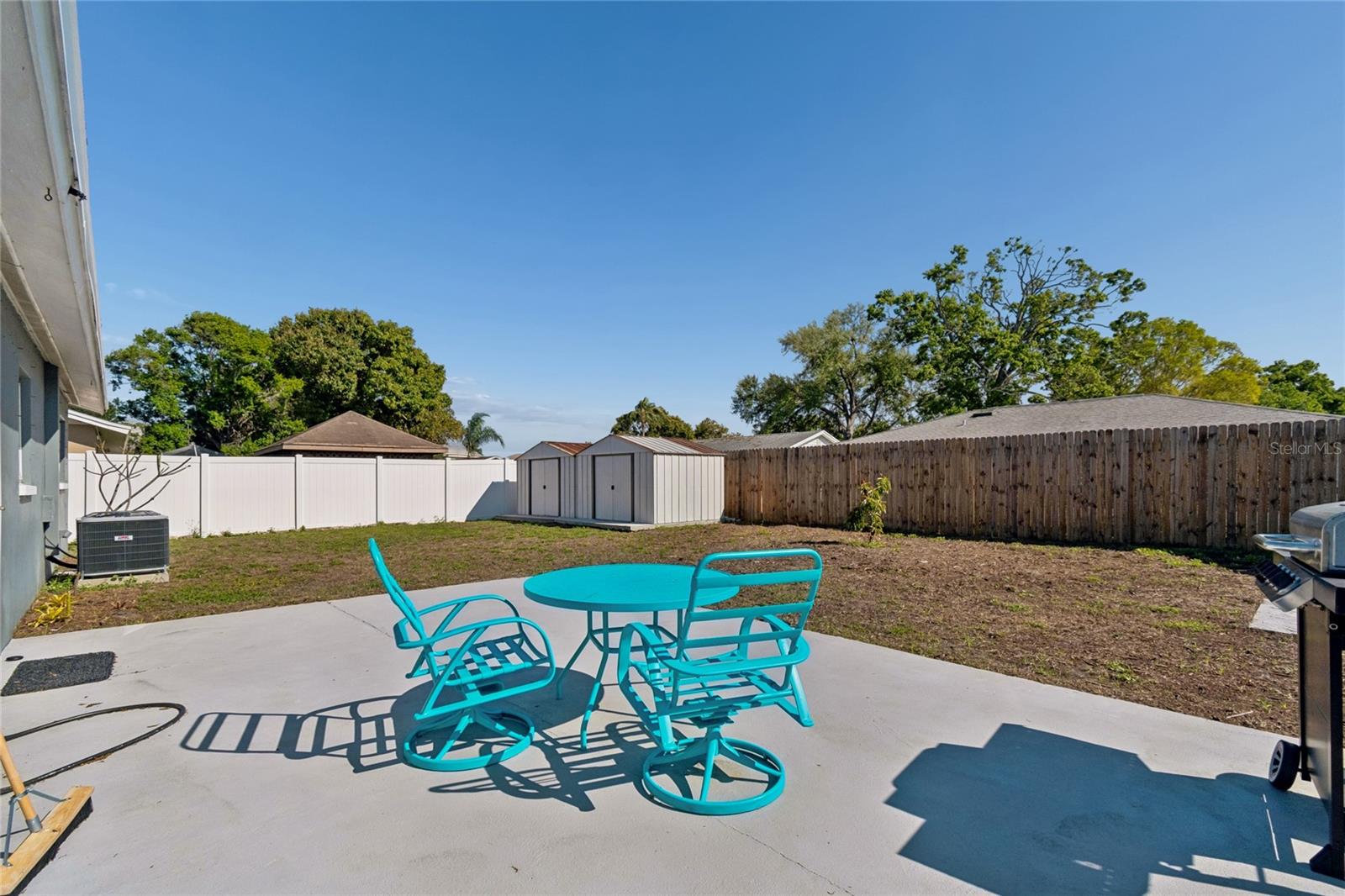 Image 24 of 31 For 6882 62nd Avenue N