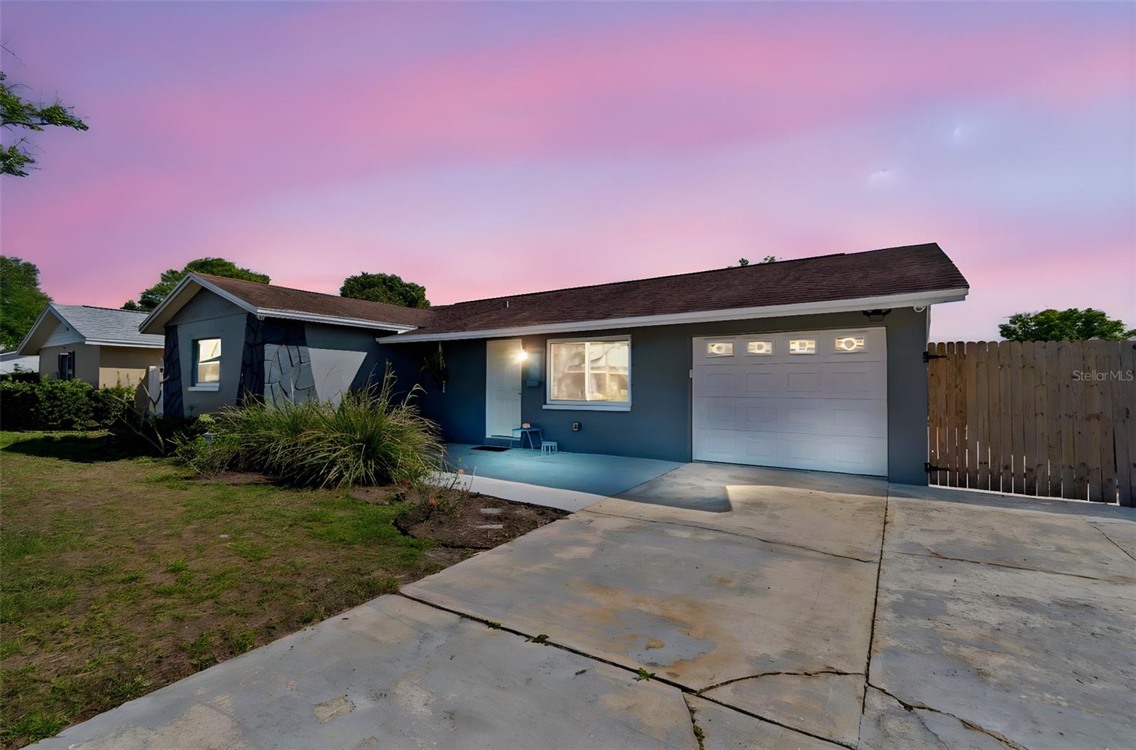 Image 3 of 31 For 6882 62nd Avenue N