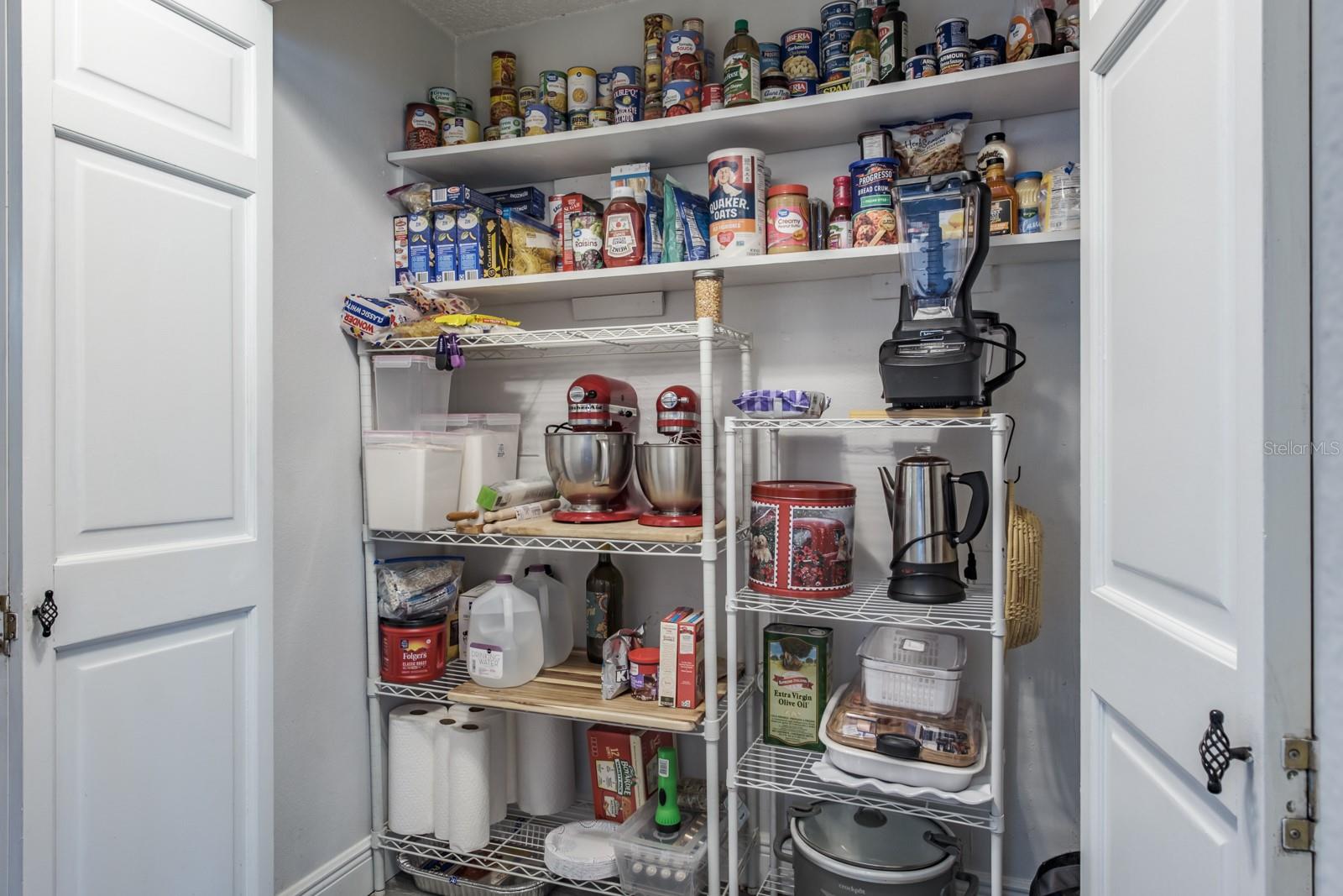 Image 24 of 79 For 509 Lakeview Drive