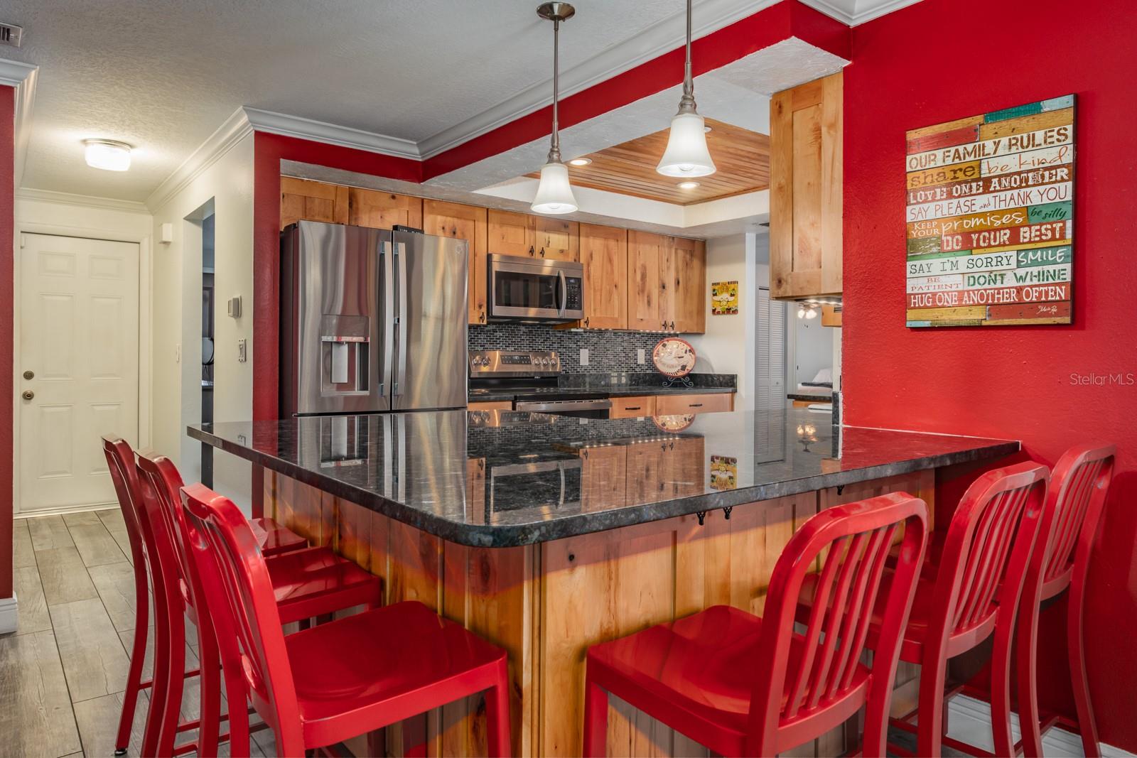 Image 25 of 79 For 509 Lakeview Drive