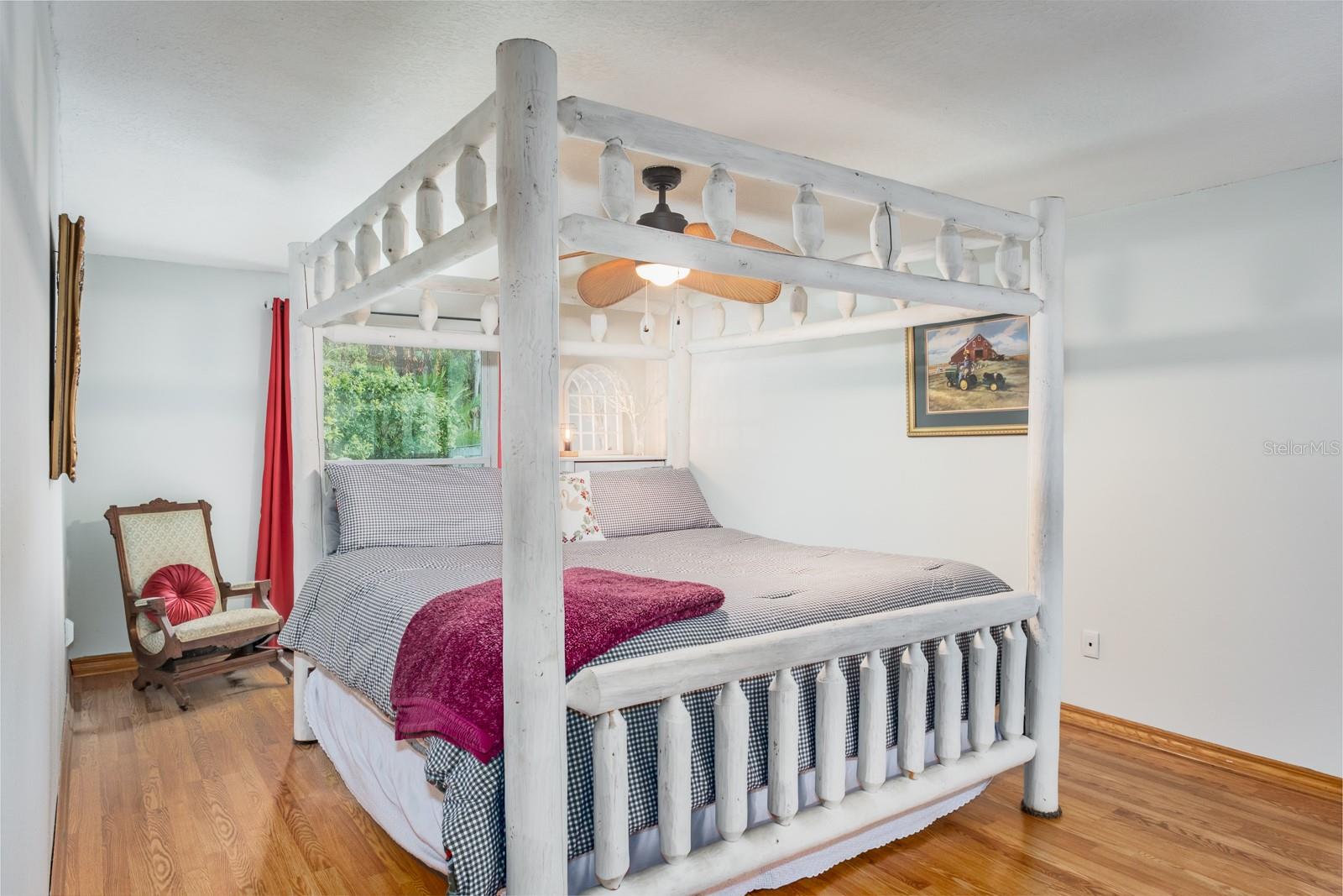 Image 30 of 79 For 509 Lakeview Drive