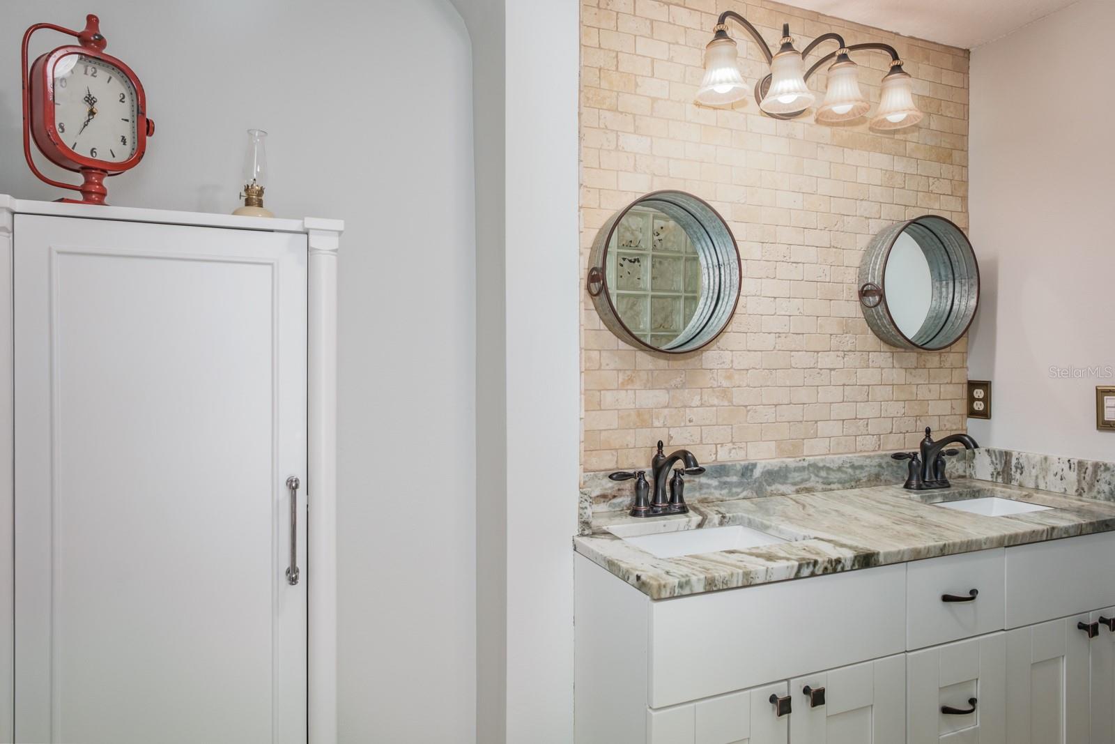 Image 37 of 79 For 509 Lakeview Drive