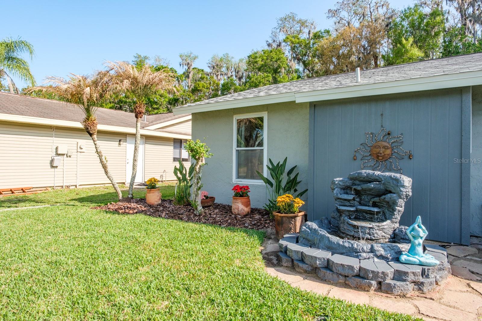 Image 7 of 79 For 509 Lakeview Drive