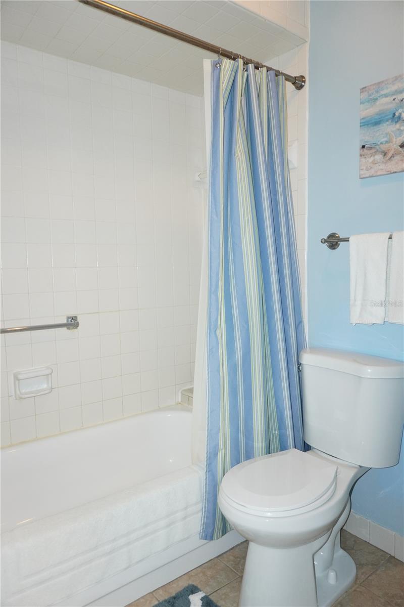 Image 20 of 32 For 4337 Tahitian Gardens Circle F