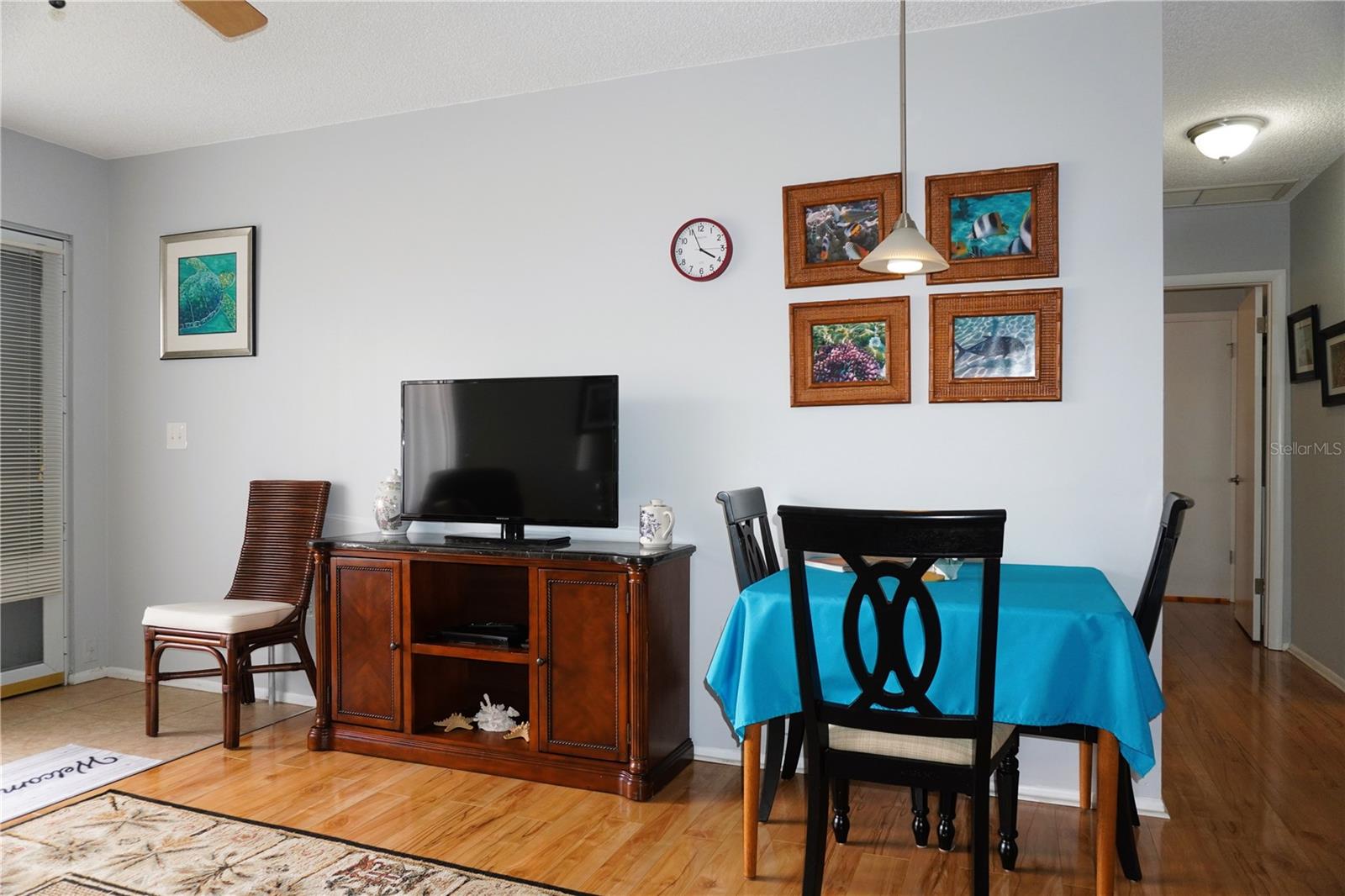 Image 6 of 32 For 4337 Tahitian Gardens Circle F