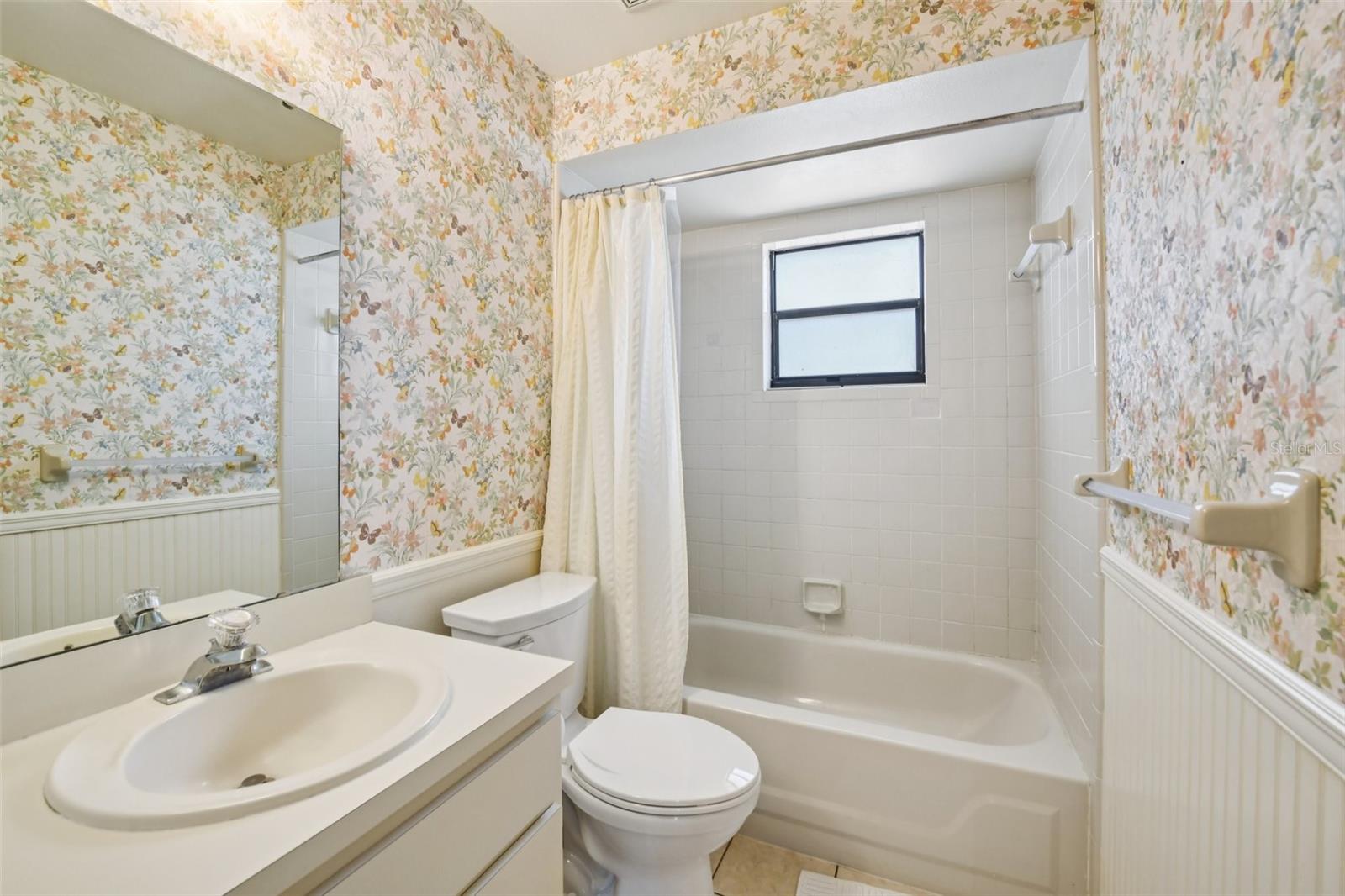 Image 16 of 28 For 3826 Parapet Drive