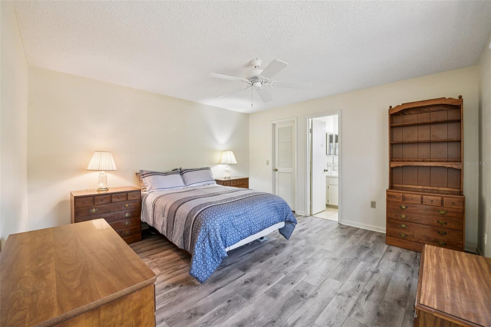 Image 20 of 28 For 3826 Parapet Drive