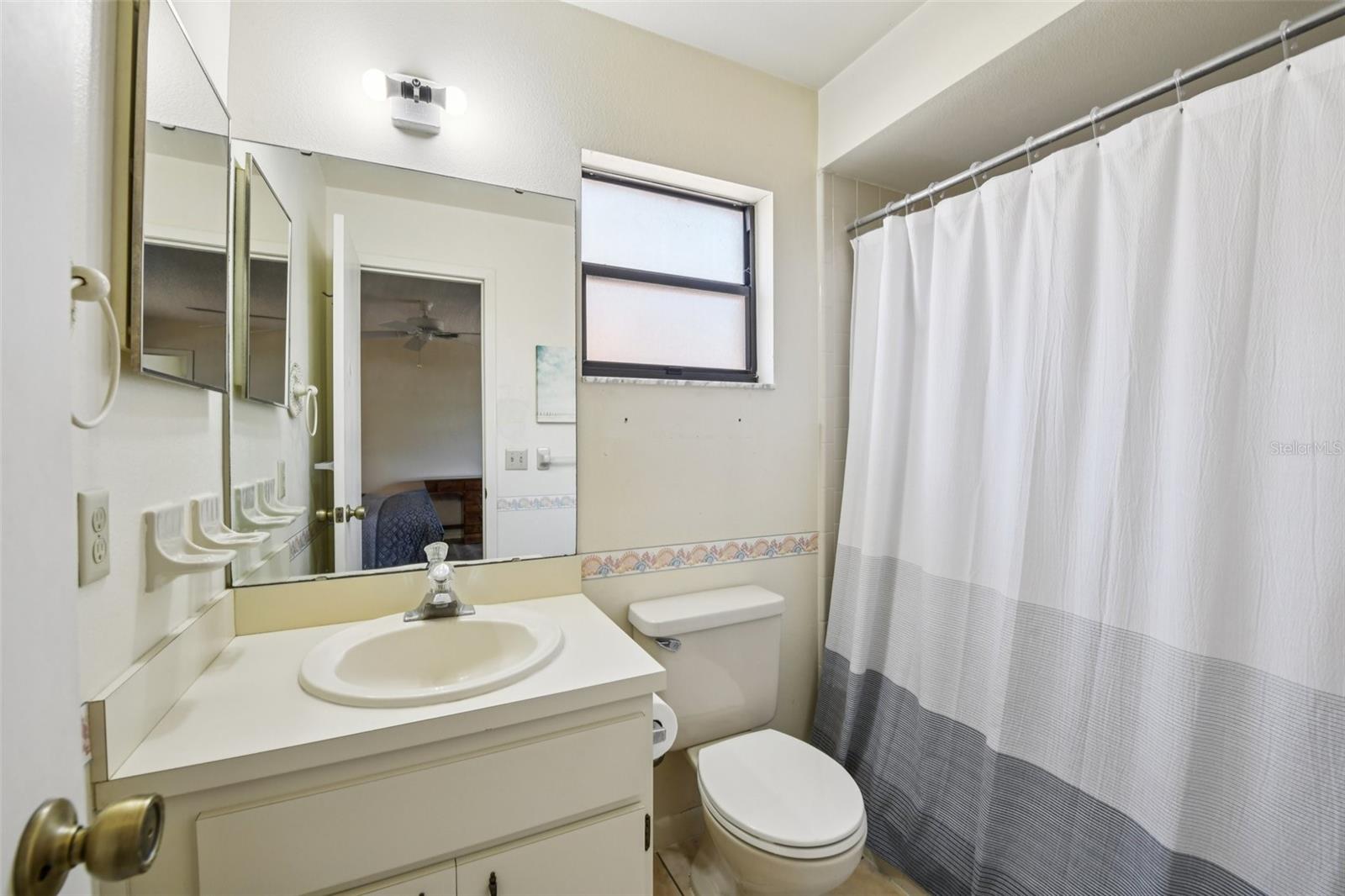 Image 22 of 28 For 3826 Parapet Drive