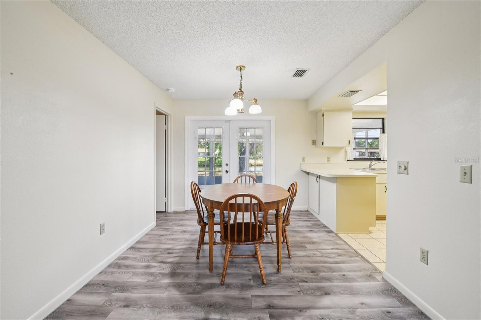 Image 3 of 28 For 3826 Parapet Drive