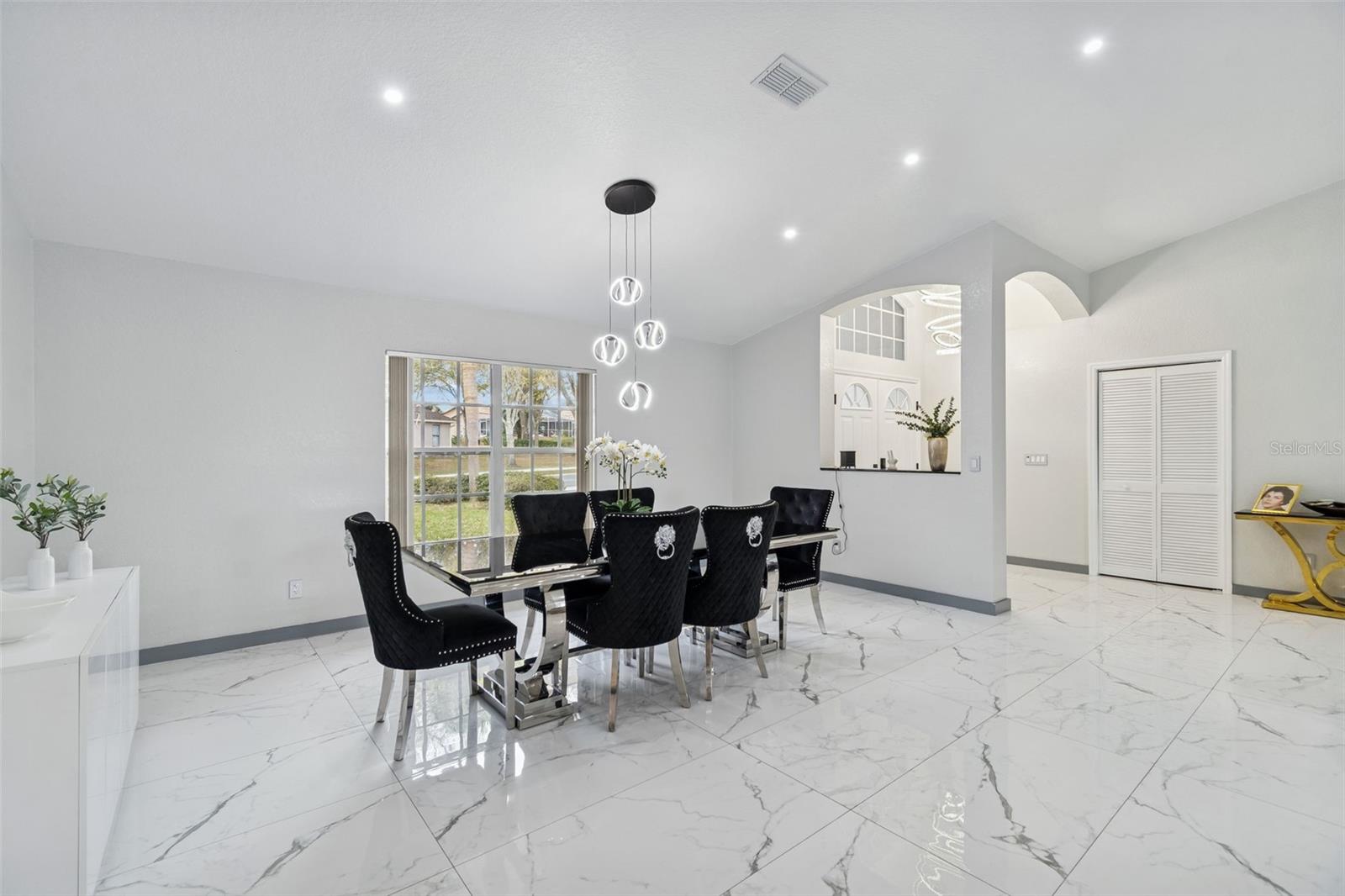 Image 10 of 85 For 1062 Greenturf Road