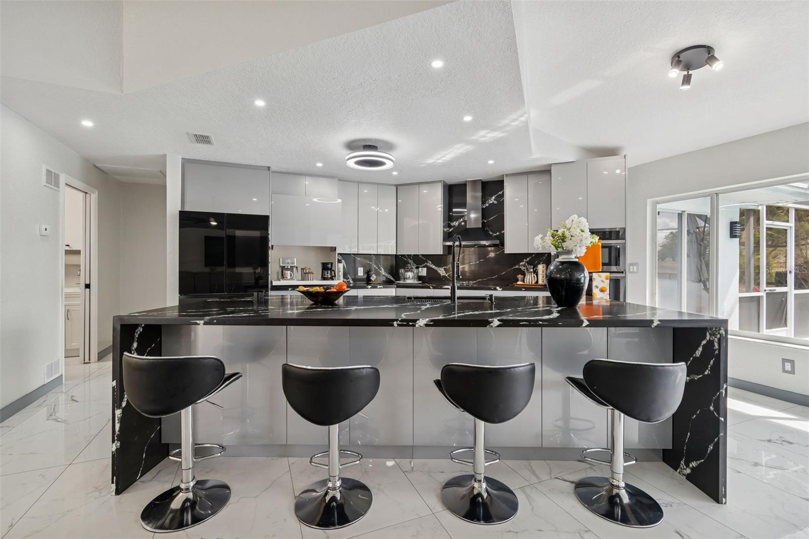 Image 24 of 85 For 1062 Greenturf Road