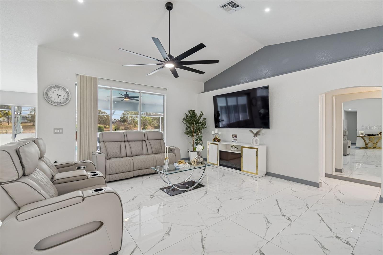 Image 27 of 85 For 1062 Greenturf Road