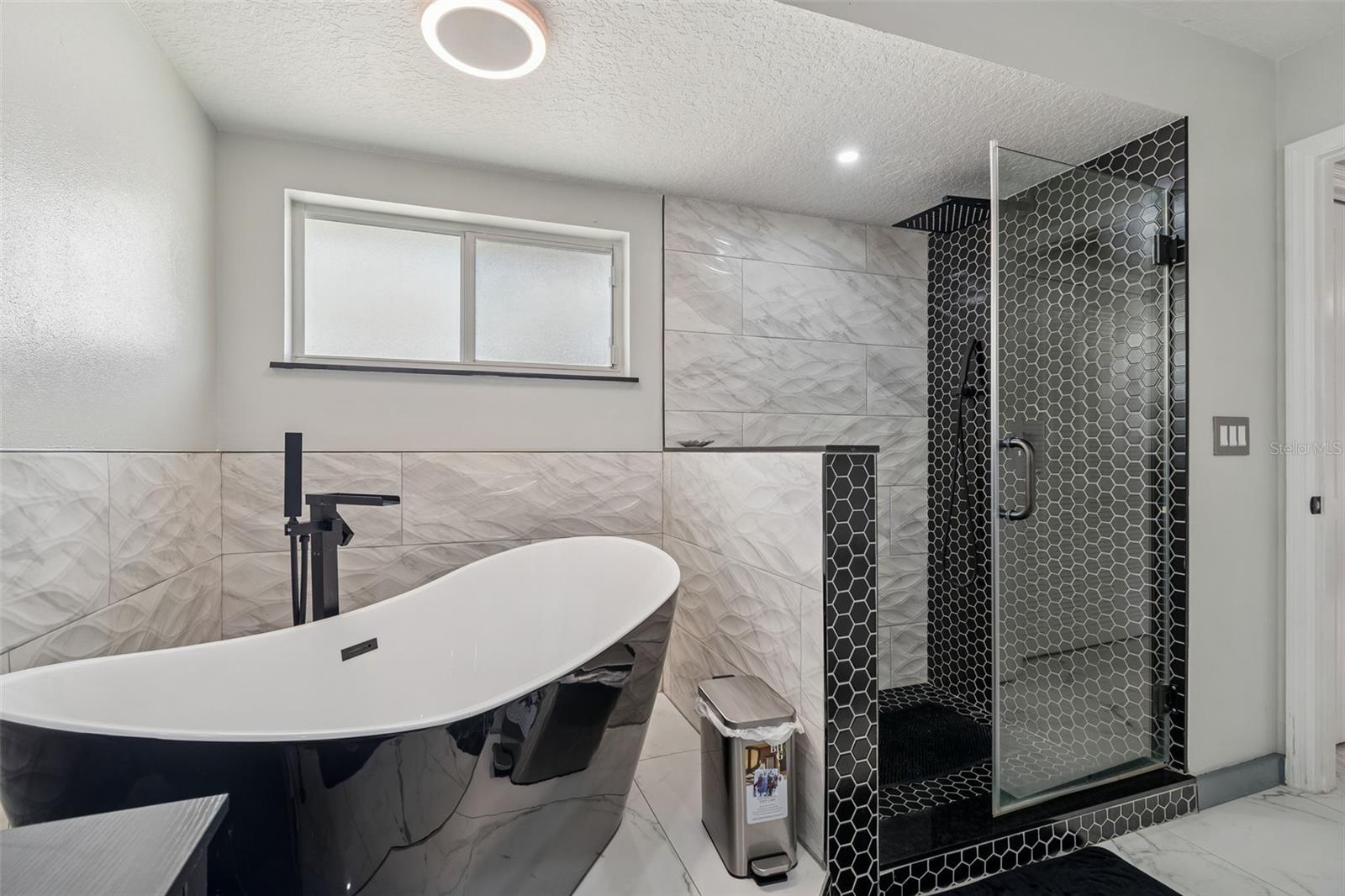 Image 36 of 85 For 1062 Greenturf Road