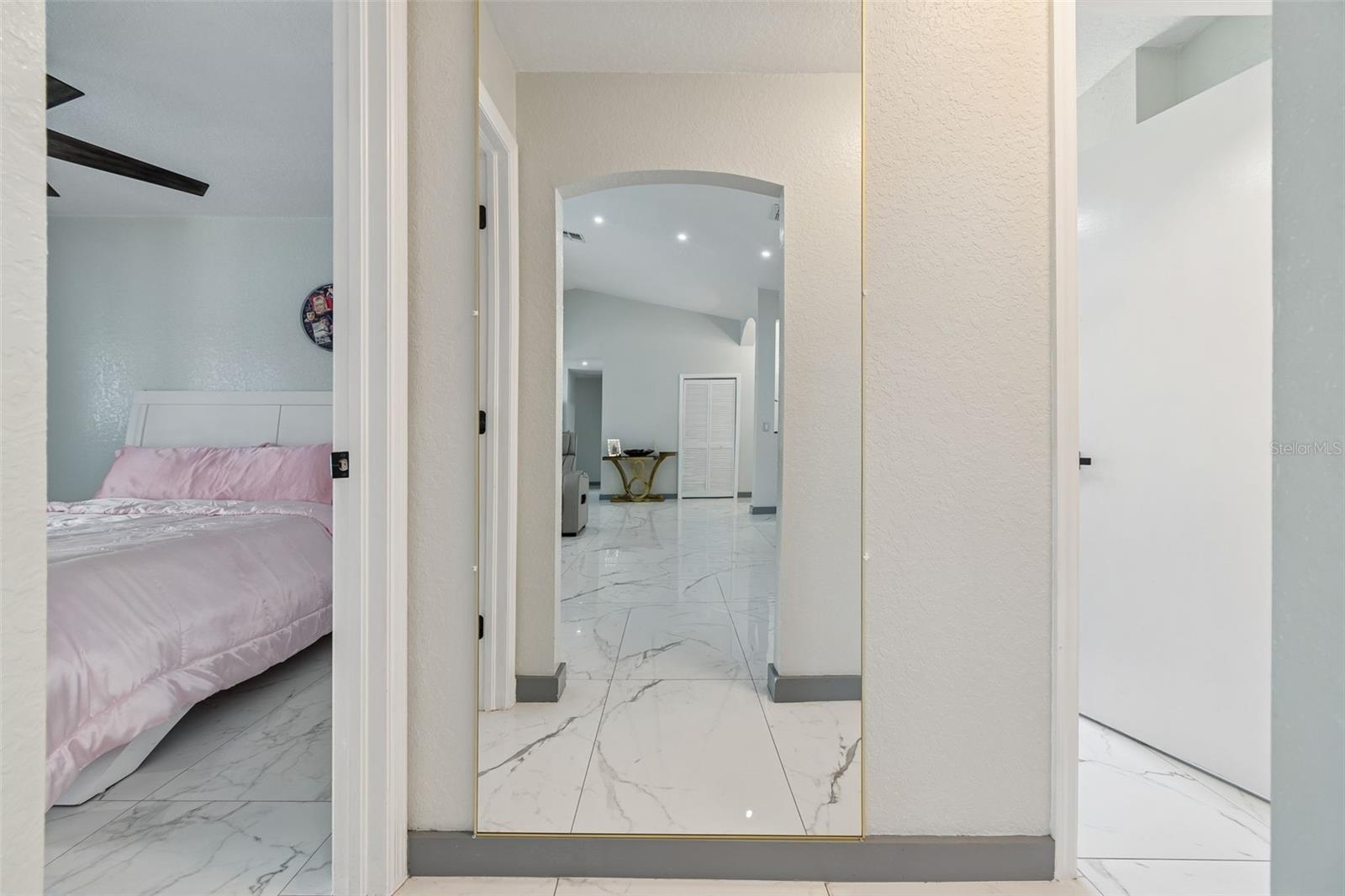 Image 47 of 85 For 1062 Greenturf Road