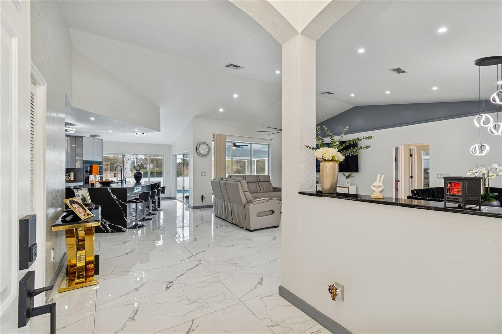 Image 6 of 85 For 1062 Greenturf Road