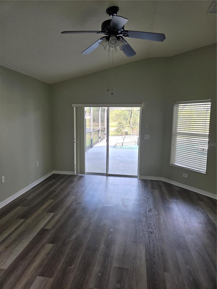 Image 12 of 25 For 6218 Bridgevista Drive