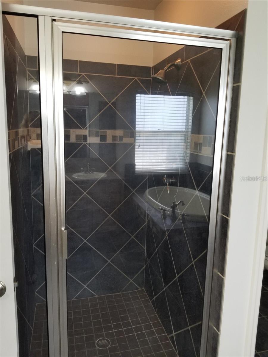 Image 15 of 25 For 6218 Bridgevista Drive