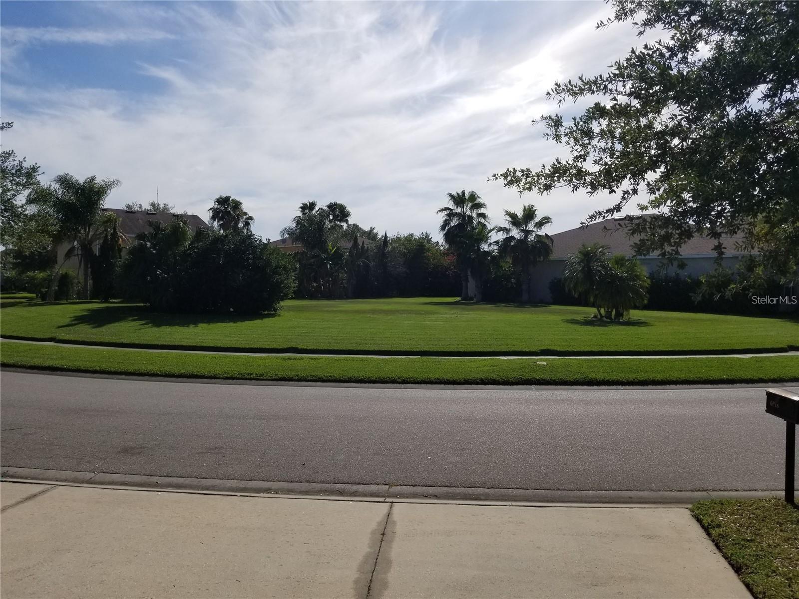 Image 3 of 25 For 6218 Bridgevista Drive