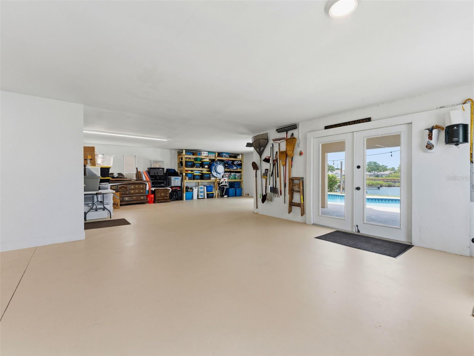 Image 42 of 46 For 5551 Jobeth Dr