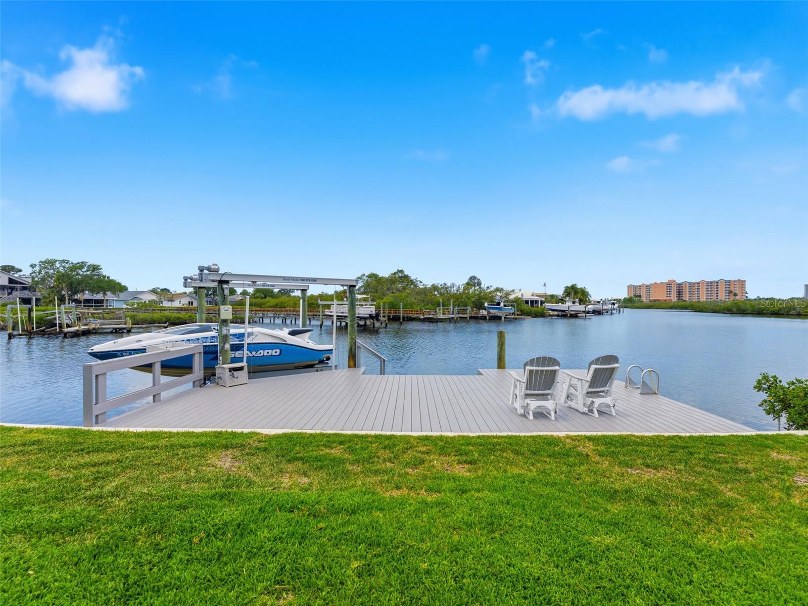 Image 7 of 46 For 5551 Jobeth Dr