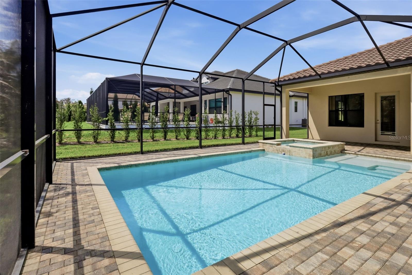 Image 11 of 50 For 14907 Tavares Mill Avenue