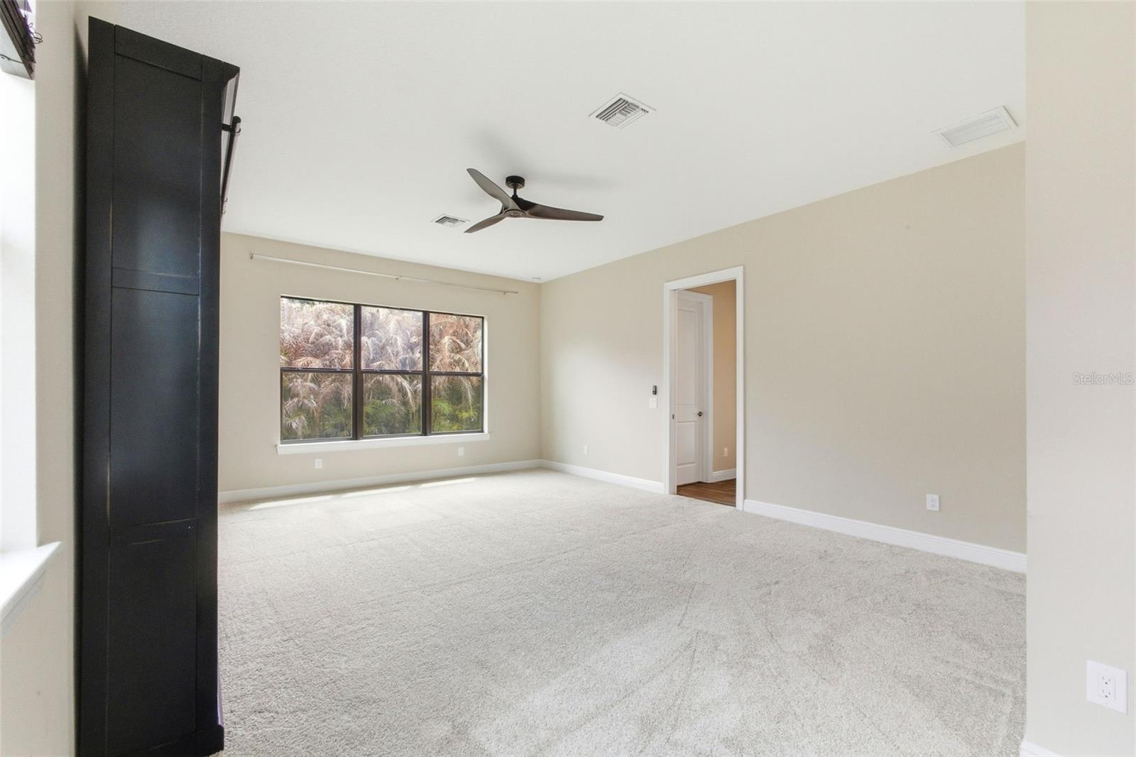 Image 36 of 50 For 14907 Tavares Mill Avenue