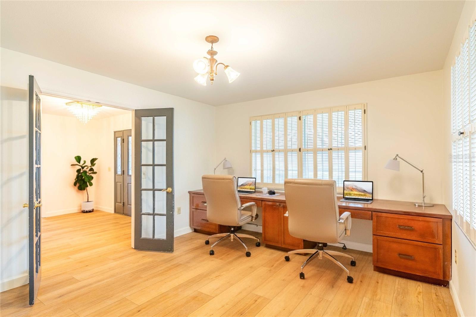 Image 40 of 78 For 2802 Hammock Drive