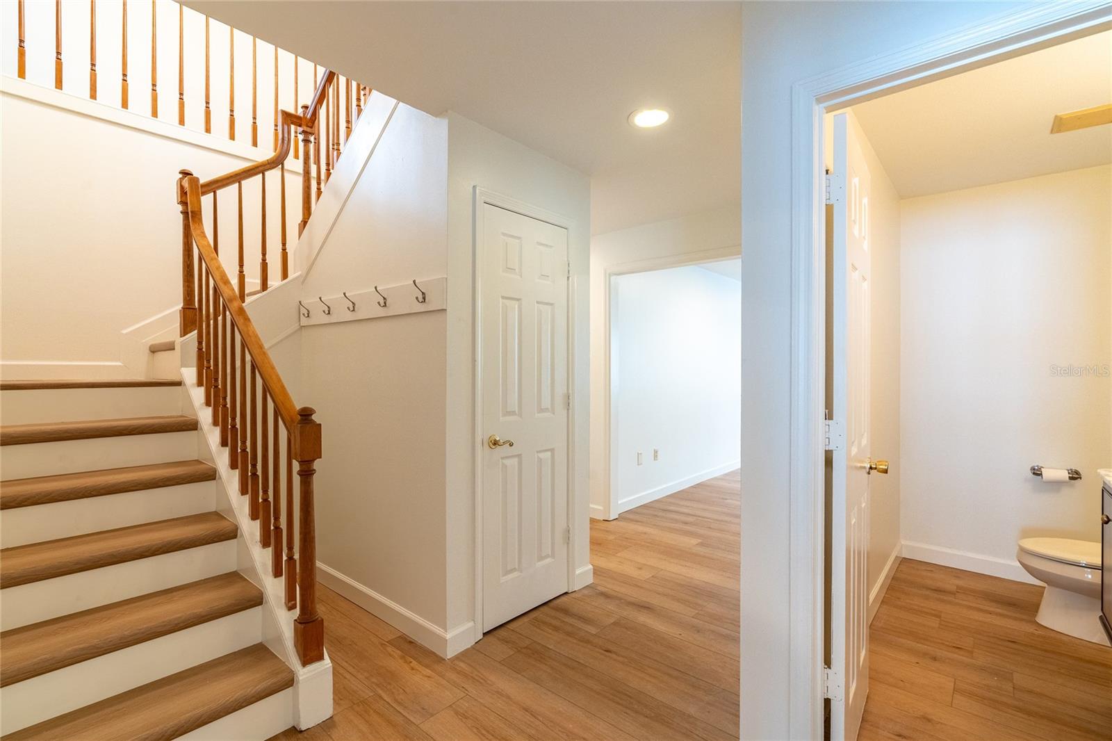 Image 44 of 78 For 2802 Hammock Drive