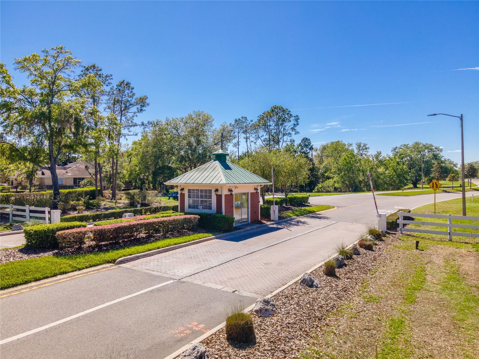 Image 71 of 78 For 2802 Hammock Drive