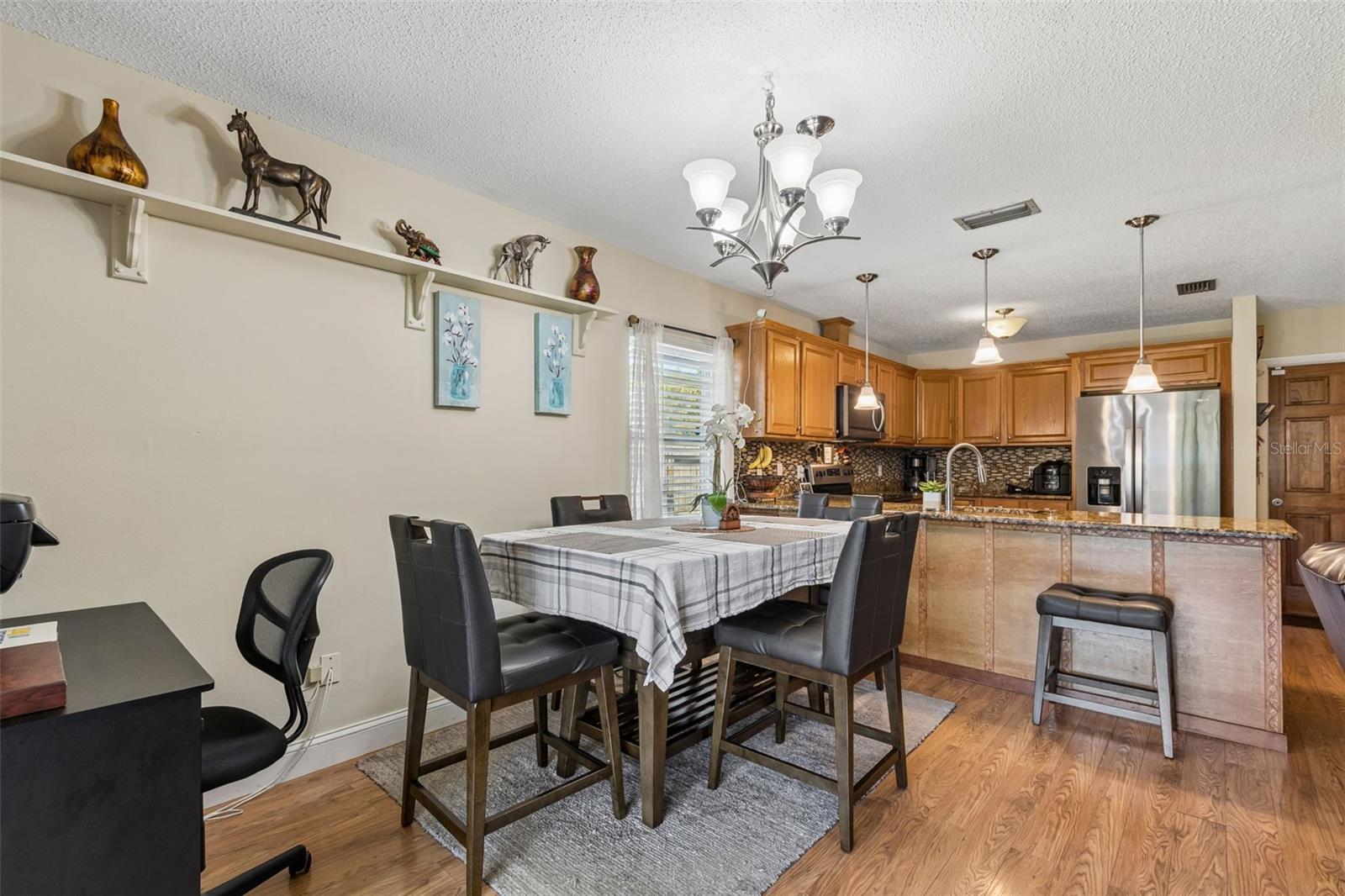 Image 12 of 50 For 14827 Oak Vine Drive