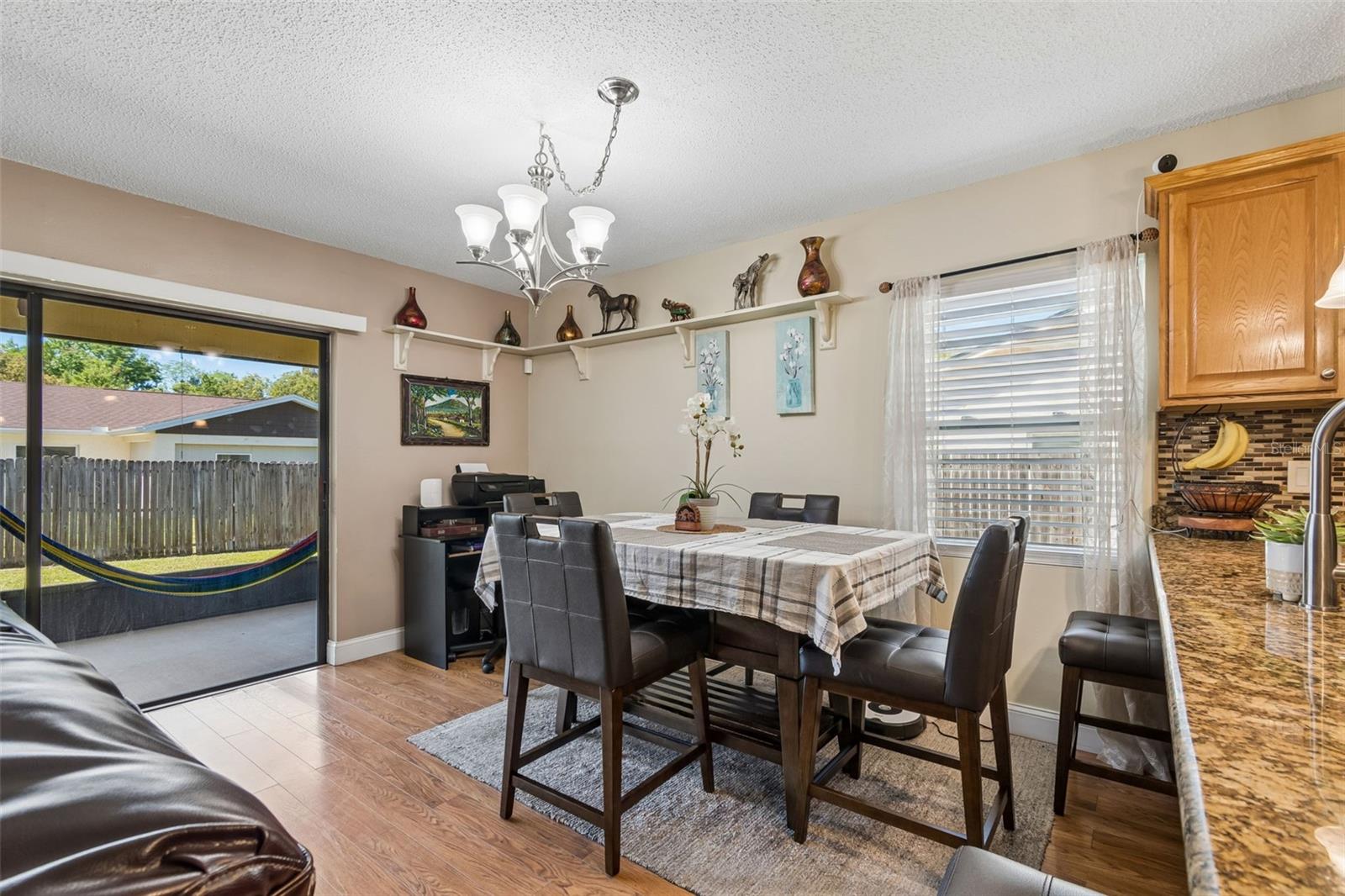 Image 13 of 50 For 14827 Oak Vine Drive