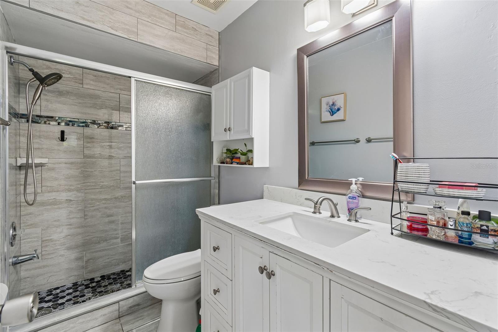 Image 20 of 50 For 14827 Oak Vine Drive